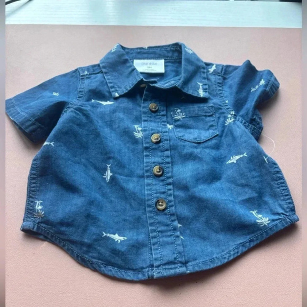 Oshkosh baby Boy Button Down Shirt Shark Print Size 3M